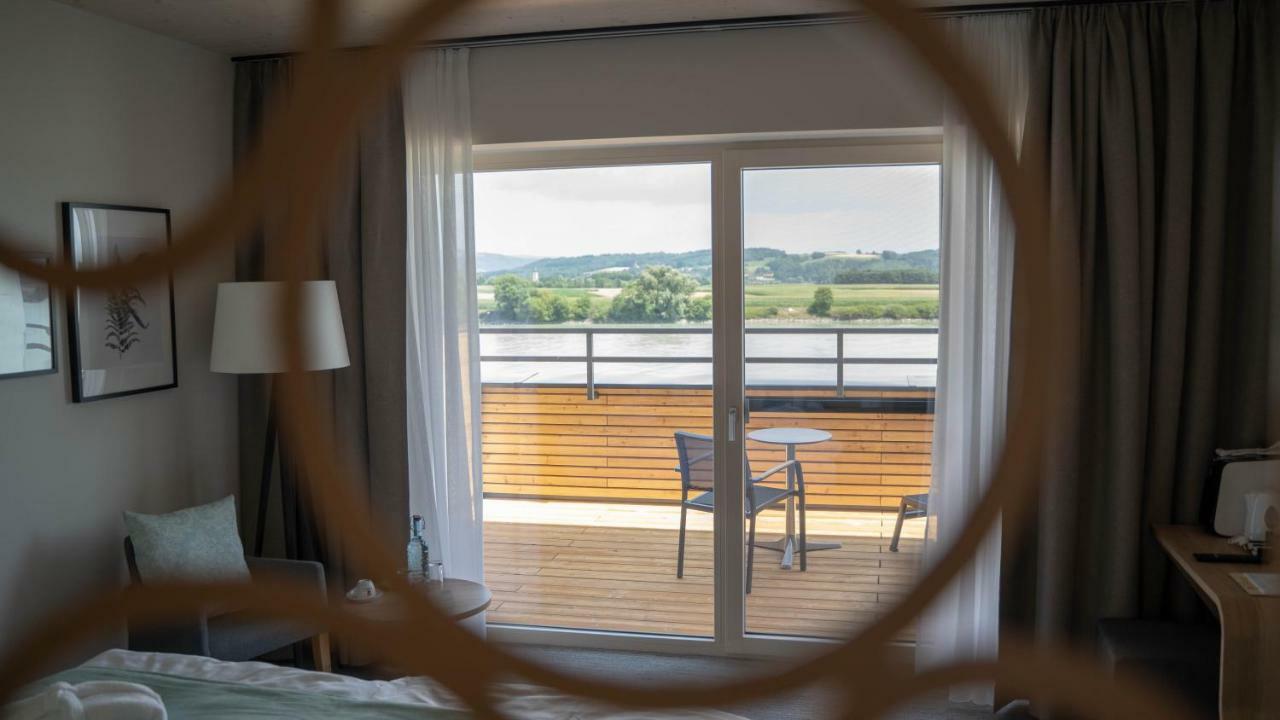 Donau Lodge Ибс-на-Дунае Экстерьер фото