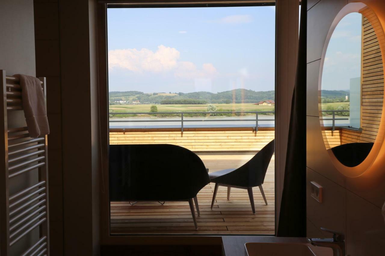 Donau Lodge Ибс-на-Дунае Экстерьер фото