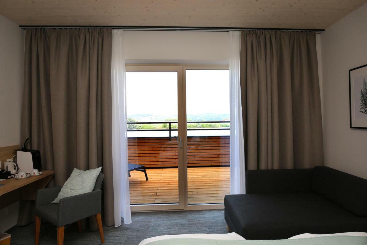Donau Lodge Ибс-на-Дунае Экстерьер фото