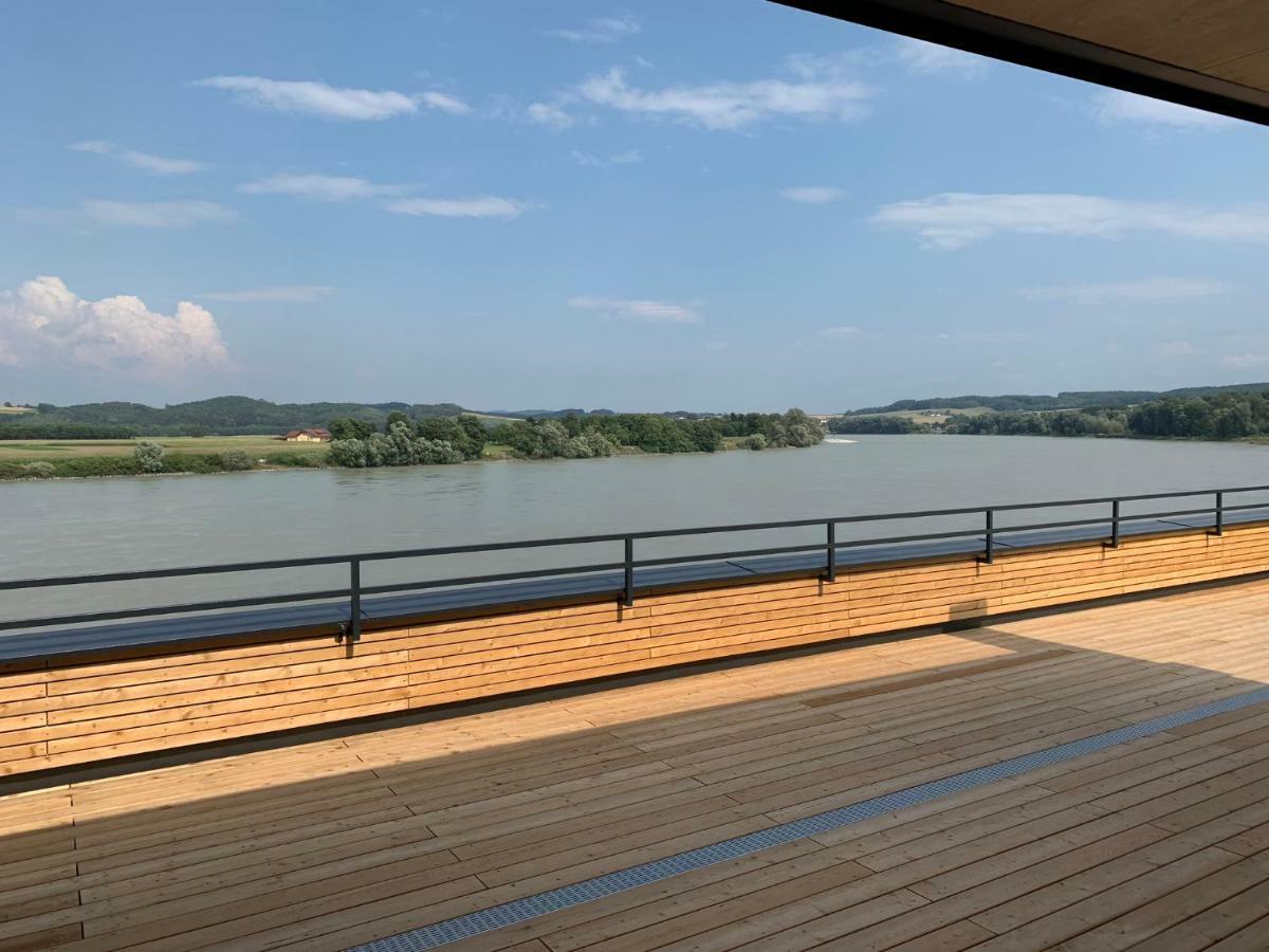 Donau Lodge Ибс-на-Дунае Экстерьер фото