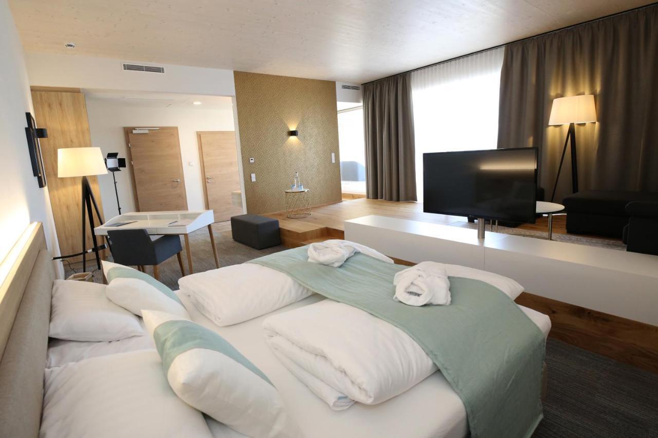 Donau Lodge Ибс-на-Дунае Экстерьер фото